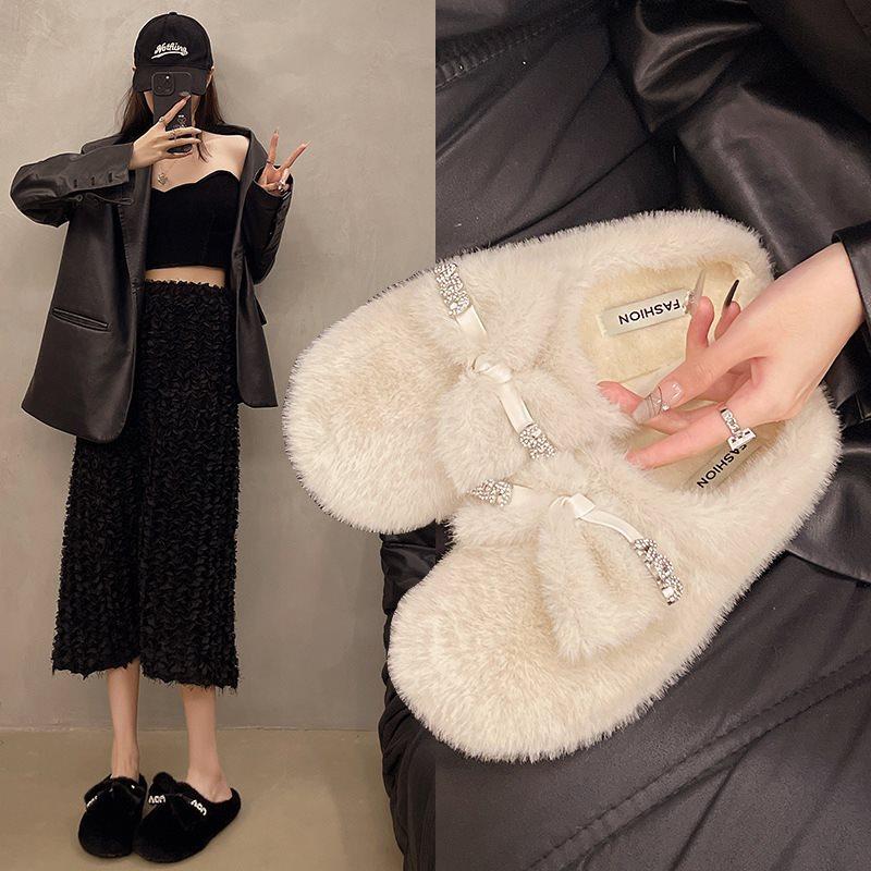 2025 new autumn and winter super fire beautiful plush warm flat bottom bag head cotton slippers fluffy slippers women wear half drag