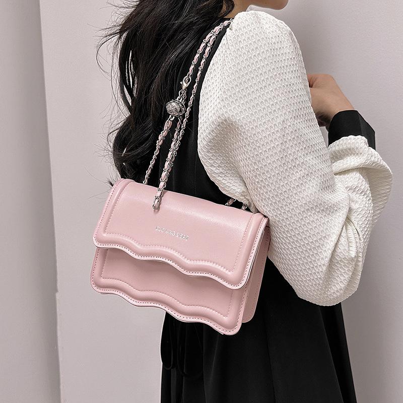 Bag Women's 2025 Spring New Fashion Simple Chain Shoulder Bag Casual Messenger Bag Small Square Bag