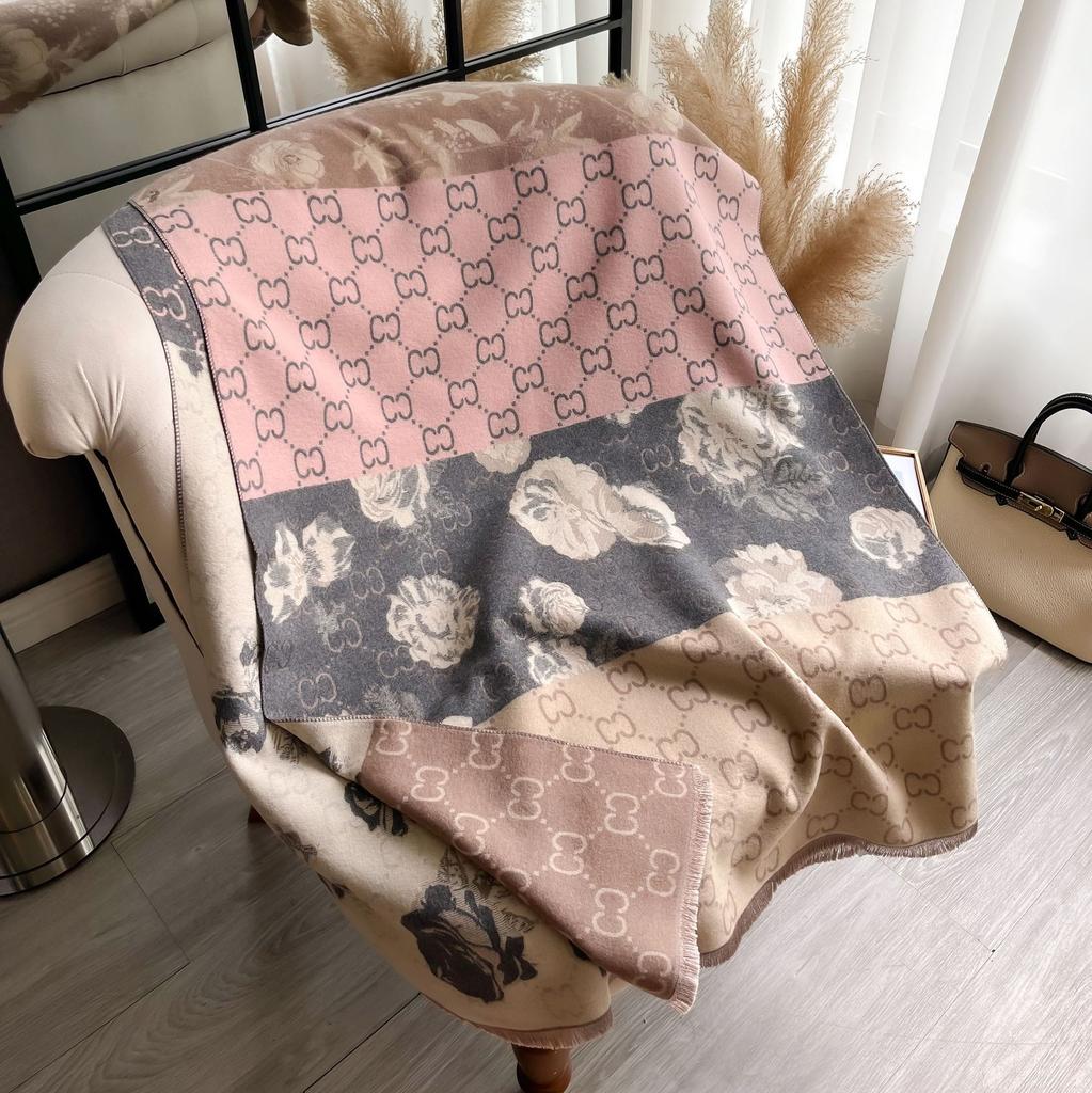 Short Beard Tassel Korean Version Of The Letter Camellia Splicing Fashion Versatile Confident Women Imitation Cashmere Thickened Scarf