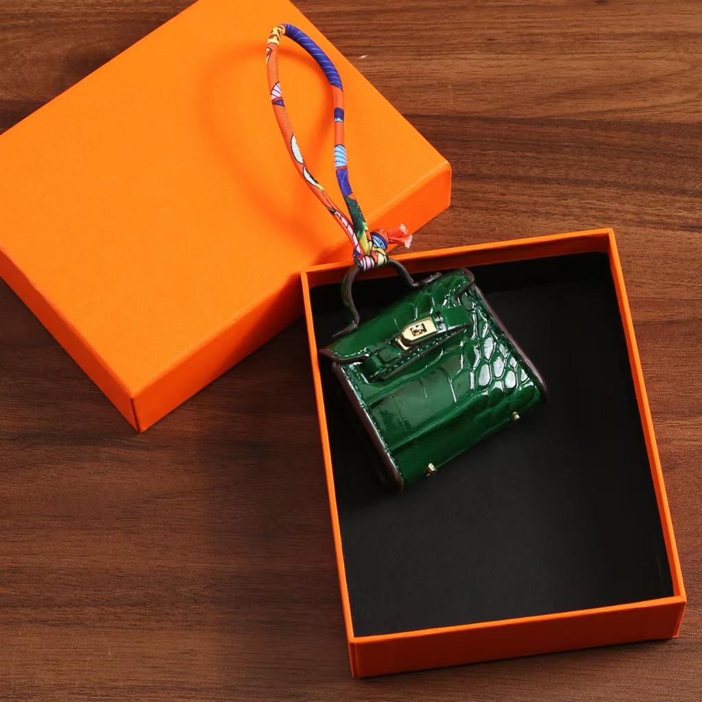 Yes, Yes, Touch the Blind Box, Mini Bag, Pendant, Cute Earphone Bag Mouth, Red Envelope, Keychain, Bag, Accessories Money.