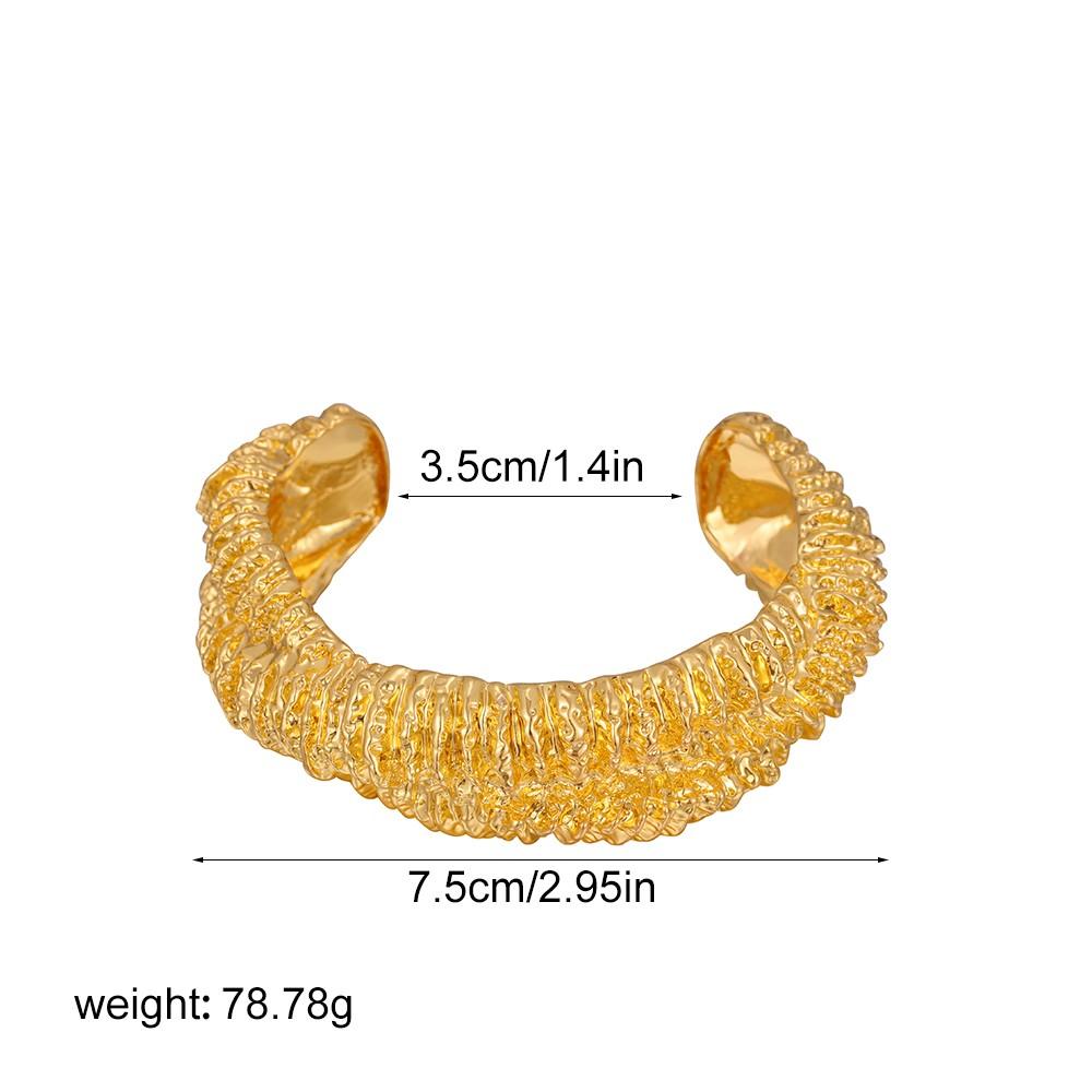 

Vintage Irregular Lava Texture Chunky Twisted Ring for Women 18K Gold Plated Geometric Jewelry Personality Party Gifts