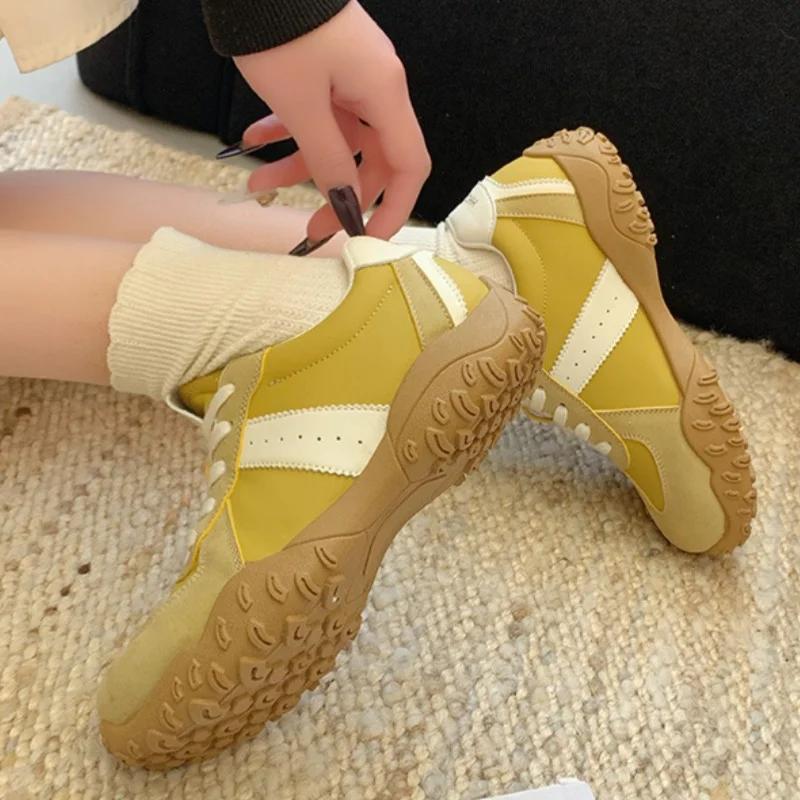 Frühling und Sommer Neue Mode Damen Schuhe Bequeme Freizeit-Sneaker Outdoor Atmungsaktiv Schnürschuhe Walking Creepers Sportschuhe
