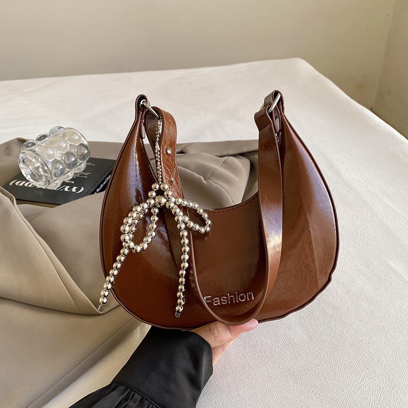 

Нішевий дизайн у стилі ретро в іноземному стилі сумка-месенджер великої місткості сумка жіноча сумка 2024 персоналізована нова модна сумка-півмісяць коричневий