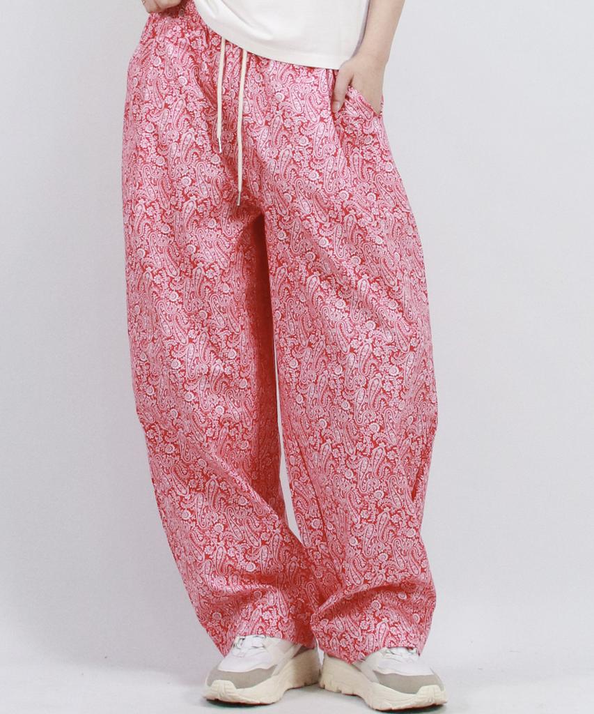 Deumakeu Paisley Side One Tuck Curved Wide Pants Red
