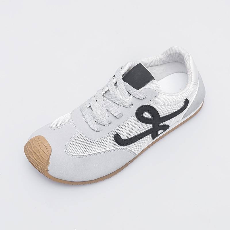 Summer New Fashion Soft Sole Retro Versatile Women's Single Shoes Breathable and Wear-resistant Women's Shoes