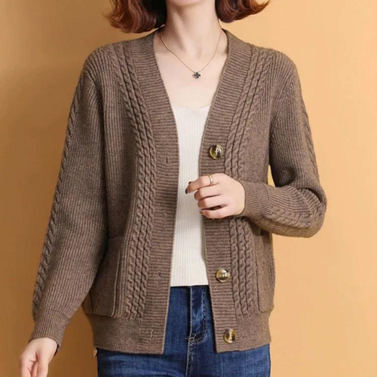 Women's Autumn Loose and Thick Knitted Cardigan, Middle-aged Mother's Simple and Elegant Sweater Jacket