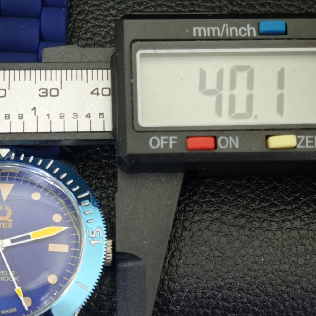 REFURBISHED MENS 40MM TITUS SWISS TURNABLE BEZEL BLUE DIAL WATCH a432735-2 R113-a432735