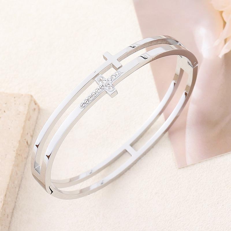 European  American Double Layer Hollow Stainless Steel Women s Fashion Bracelet