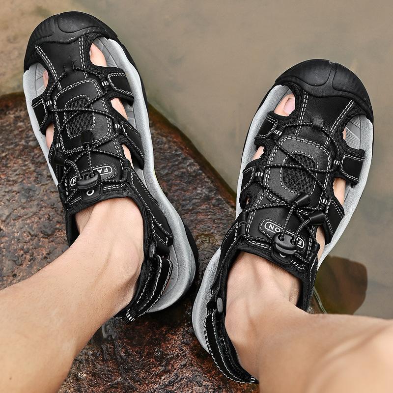 Sandals men's trendy outdoor sports leather bag head casual shoes slippers 2025 new summer breathable men's beach shoes
