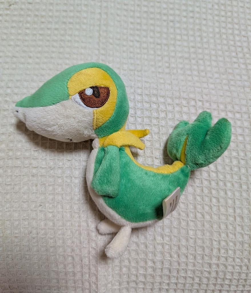 Pokémon Center Snivy Canvas Plush Toy 2011