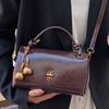 Hochwertige Nischentasche Damen Retro Herbst neu einfache Umhängetasche tragbare kleine quadratische Tasche