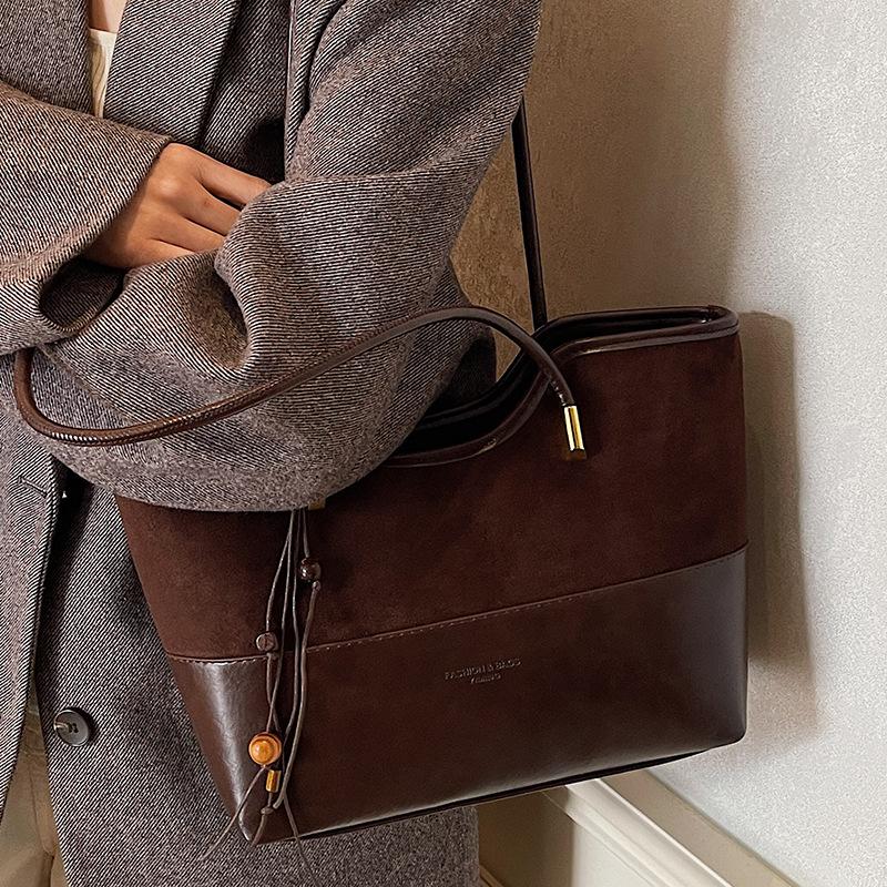 Autumn New Fashion Shoulder Bags, Crossbody Bags, Retro Contrast Color Fashion Suede Tote Bucket Bags