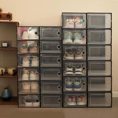 Transparente Schuhbox aus Kunststoff zur Aufbewahrung von staubdichten und feuchtigkeitsbeständigen Schuhen für den Schuhkarton im Wohnheim