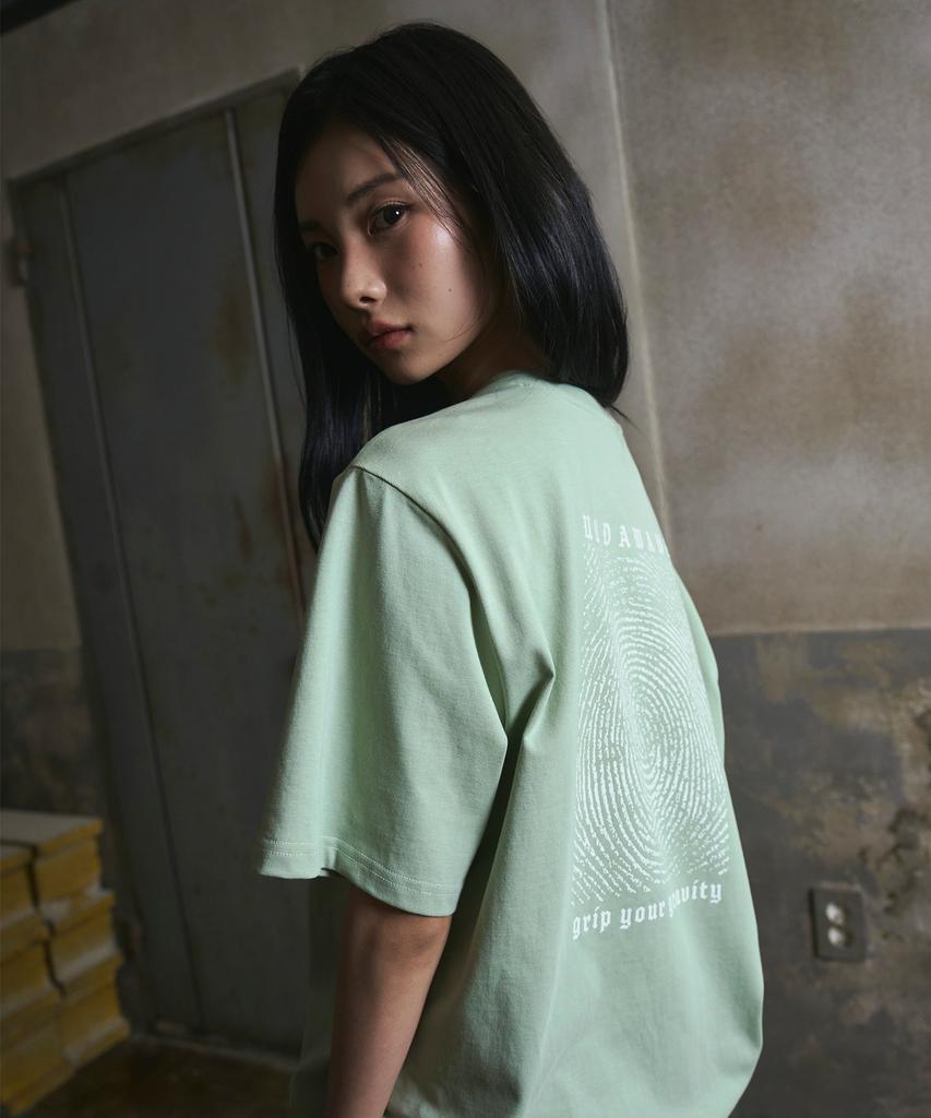 Ondaweibeu Trace Back Print T-Shirt (Light Green)