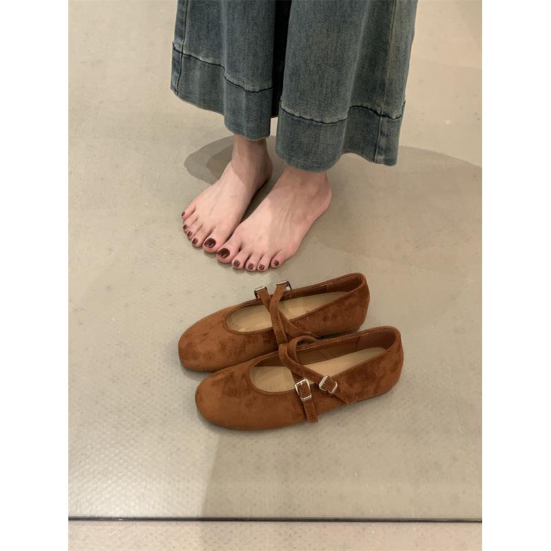 

2025 autumn new cross-buckle red wedding shoes Mary Jane single shoes soft-soled ballet flat women s shoes 40