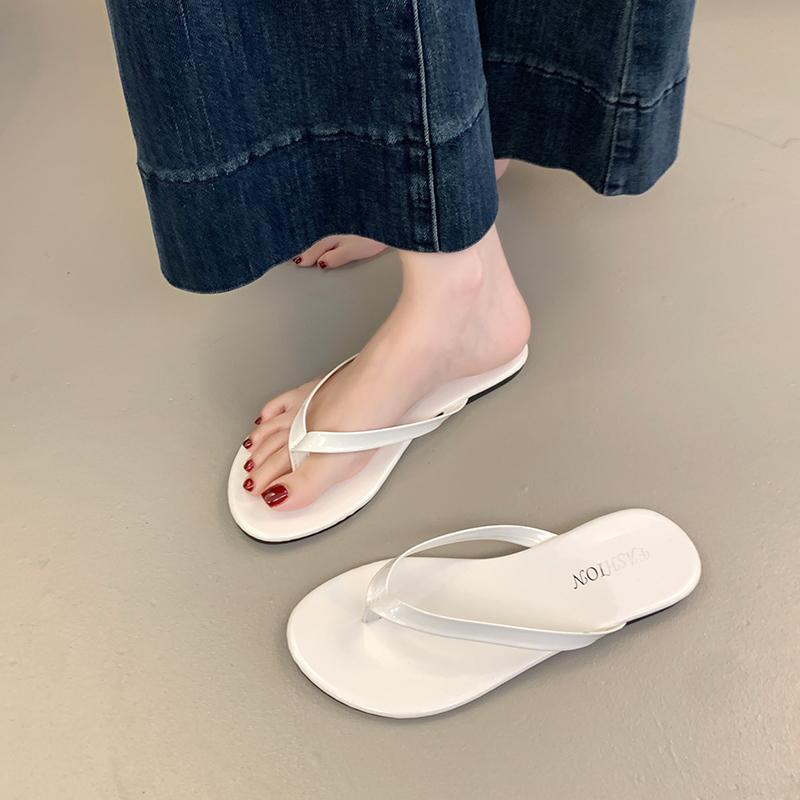 Fashion Flip Flops Women Summer Outside Flat Bottomed Beach Shoes Sandals Shoes for Women Slippers Slide Indoor House Chaussure Femme