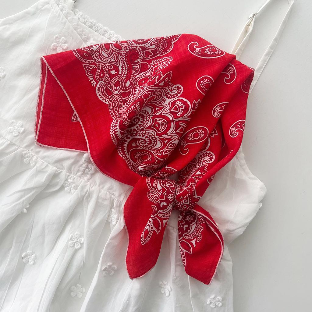 New cashew flower cotton square scarf Japanese floral literary and retro scarf spring, summer and autumn decorative headband headscarf