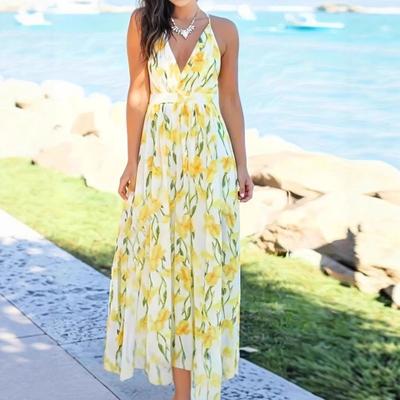 The Summer New V-neck Sleeveless Halter Dress Is Cool and Casual