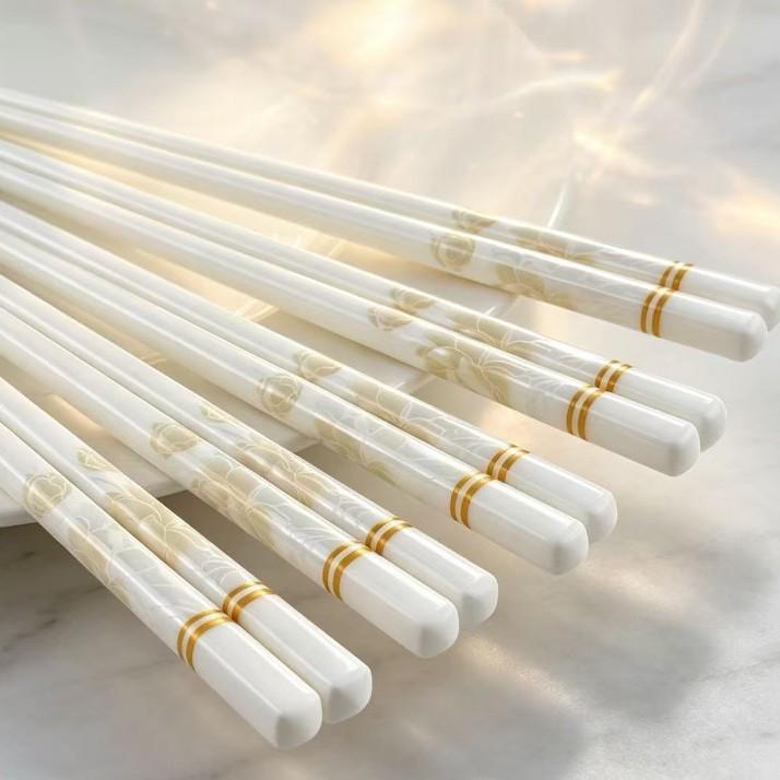 High-Temperature Resistant Luxury Macaron Color Ceramic Chopsticks - Easy To Clean