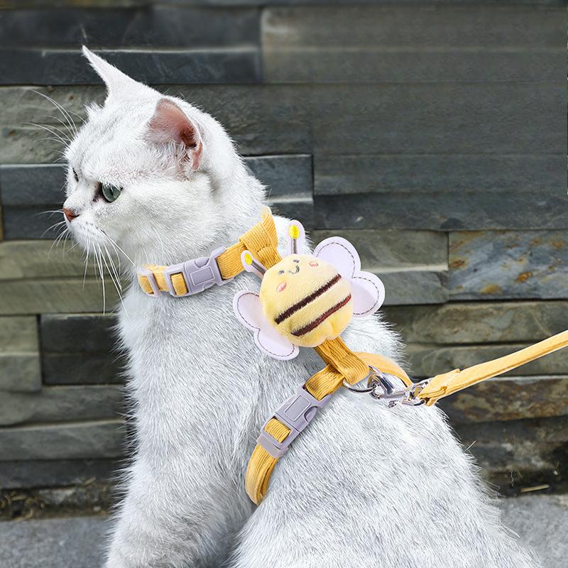 Cat Bee Leash, Anti-shedding I-shaped Adjustable Pet-specific Teddy Doll, Small Size
