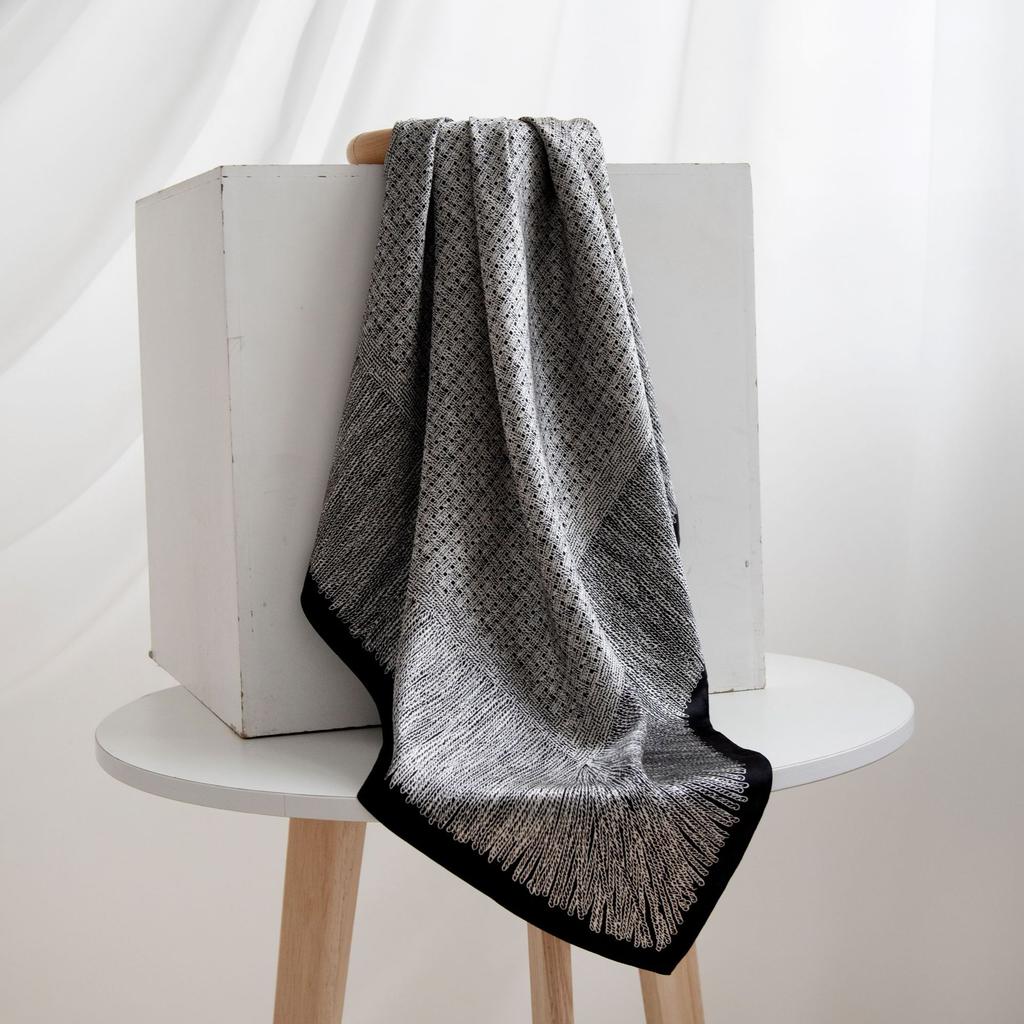 Mulberry Silk Silk Scarf for Mother In Law and Elder Gift Thin Sunshade Women's Square Scarf Elegant and Versatile