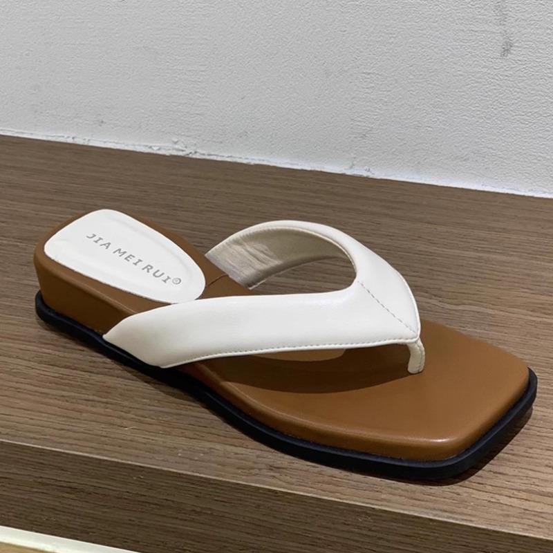 

Літо нова мода квадратний носок відкритий носок шльопанці для вулиці зносостійка плоска підошва нековзні шльопанці з перемичкою для пальців розмір 40 40 брудно-білий