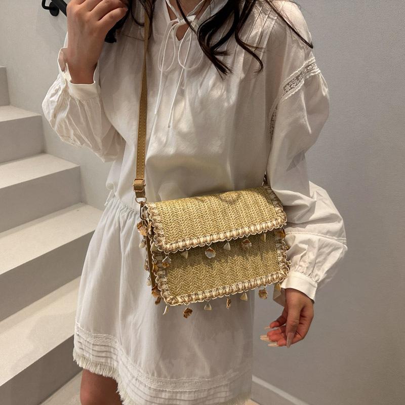 Shell Tassel Straw Shoulder Bags for Women Simple Ladies Woven Square Messenger Bags Casual Female Beach Flap Handbags Purse