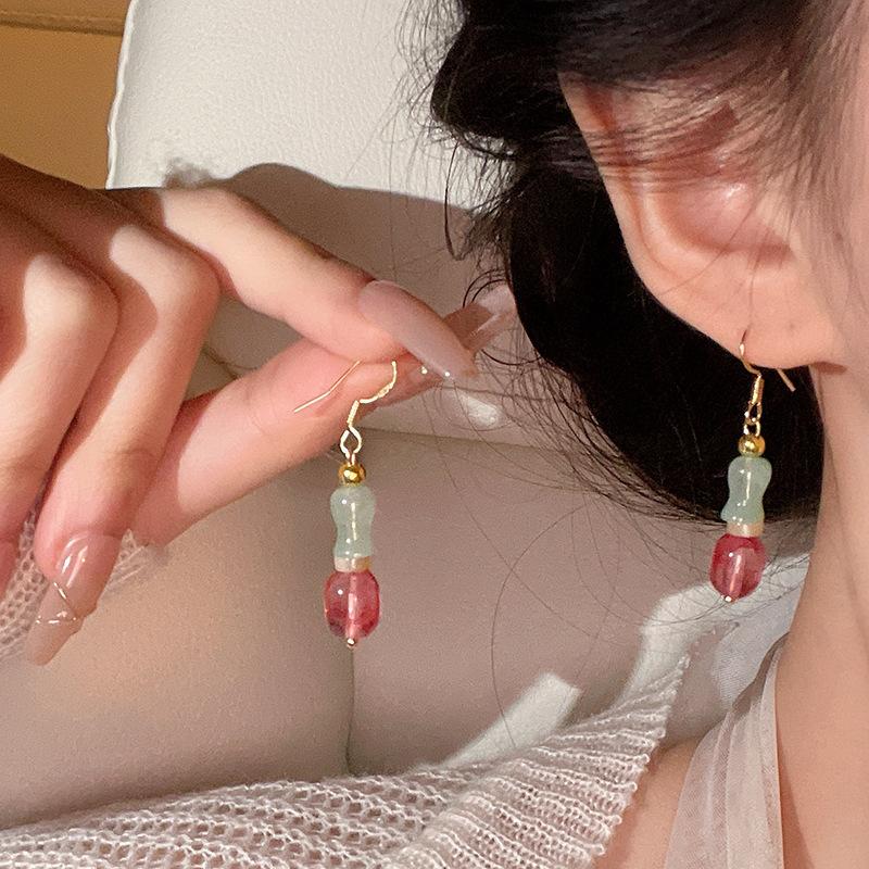 Vintage-style long tassel earrings for women, light luxury with a high-end feel, niche temperament, new Chinese-style earrings
