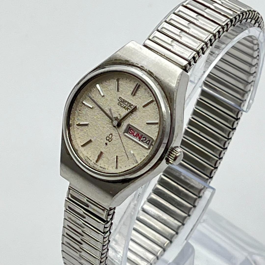 

[USED] Seiko watch, date, 3 hands, battery replaced, working condition, bellows, elastic strap