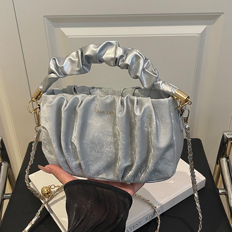 High-end Pleated Cloud Bag, Fashionable Crossbody Bag, A Niche Single-shoulder Handbag for Women