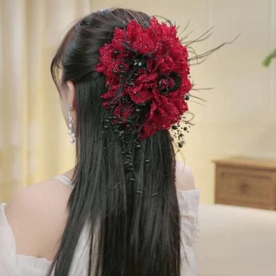 Elegancka siateczkowa spinka do włosów w kształcie kwiatu dla kobiet Elegancki klips typu "szczęka" z perłowym chwostem Akcesoria do włosów dla dziewczynki