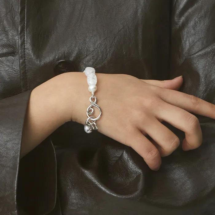 WHITE CRYSTAL QUARTZ CRACK PATTERN BRACELET