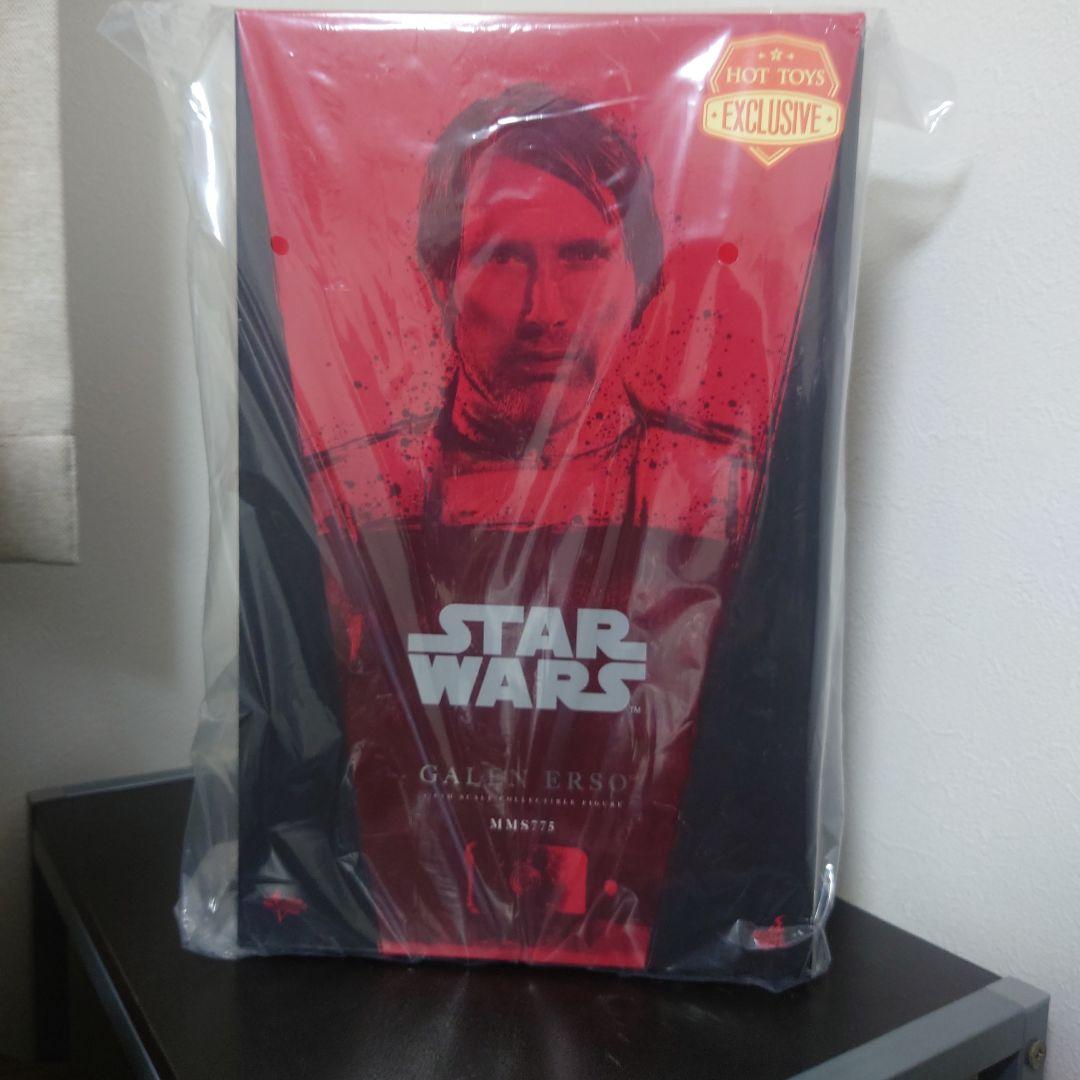 

[USED] Hot Toys 1/6 Galen Erso ()