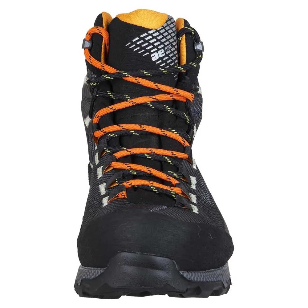 La Sportiva Ботинки для хайкинга Aequilibrium GTX