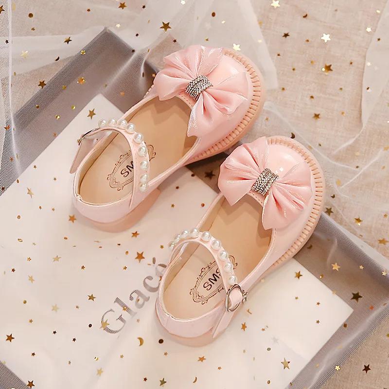 New Girl Leather Shoe Soft Sole Anti Slip Performance Kid Crystal Shoes Fashion Girl Princess Shoe Brand Girl Low Heeled Sandal