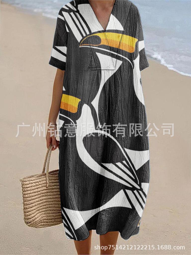 New Loose Casual Comfortable V-neck Digital Printing Pleated Large Version Dress