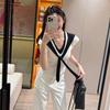 A Korean-style V-neck Color-blocking Knitted Sweater for Women In Summer, Pure and Gentle, Elegant and Slimming Top