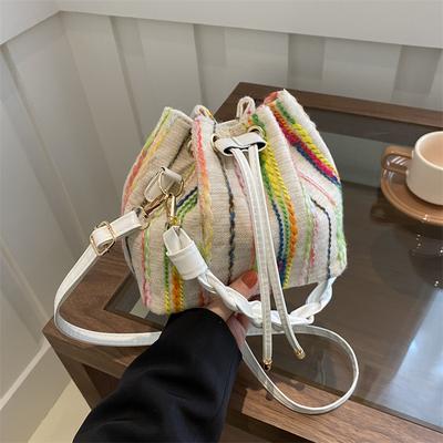 Mode und sanfte Textur Kordelzug Kleine Tasche Damen Frühling Vielseitige Bucket Bag Damen