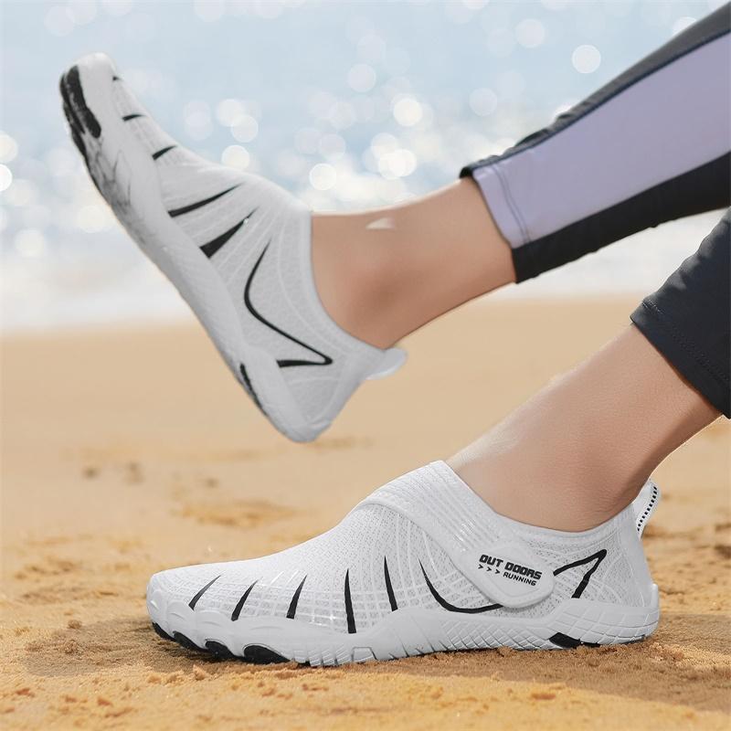 Scarpe da Acqua Antiscivolo Unisex Traspiranti Suola Morbida Scarpa da Wading Asciugatura Rapida Leggere Calzature da Acqua per Immersioni Canyoning Pesca