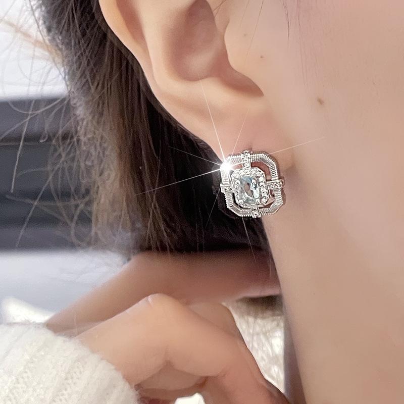 Orecchini a Bottone Aquamarina da Donna, Design di Nicchia Lussuoso Spazzolato Retrò, Incastonati con Diamanti, Personalizzati, di Fascia Alta