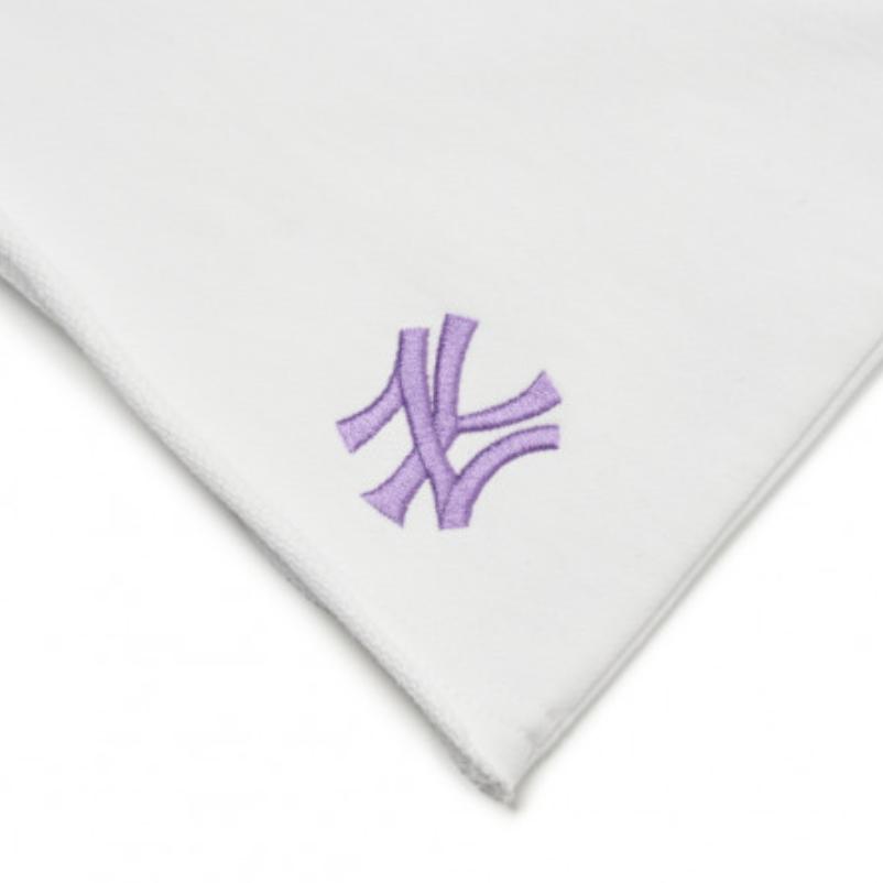 New MLB New York Yankees Sweatshirt Women's White 3FTK06023-50WHS