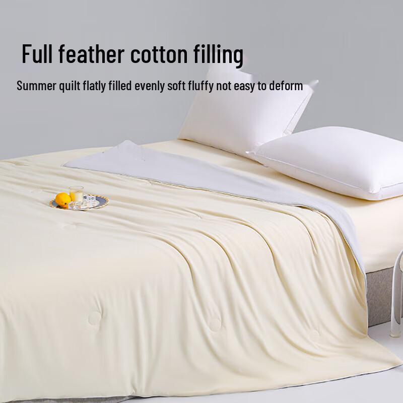 Glacier White Deer Cooling Summer Quilt
