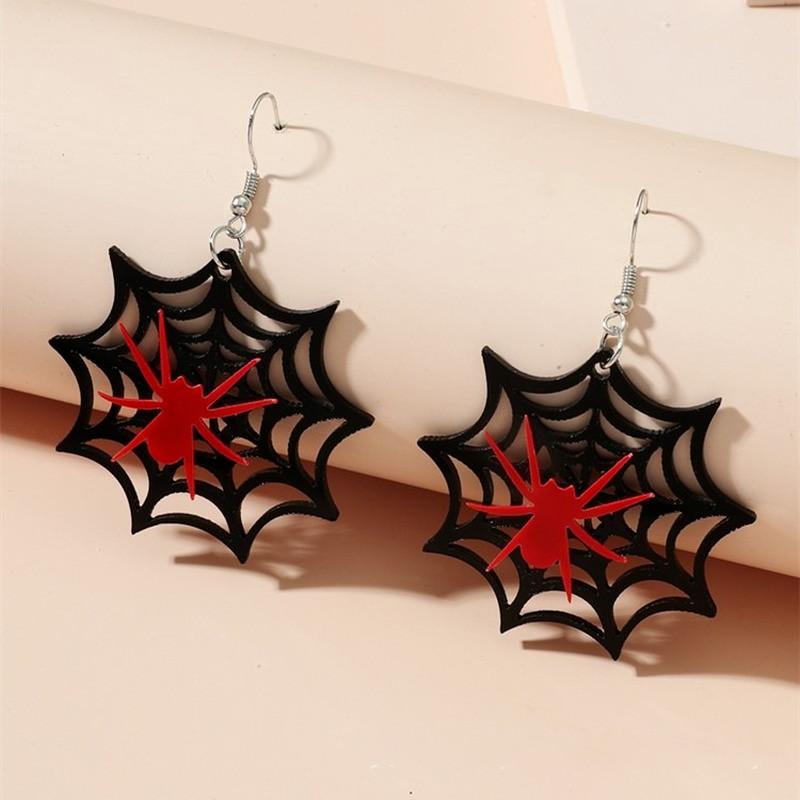Halloween Women 'S Earrings Funny Cartoon Black Spider Black And White Ghost Skull Hand Pendant Earrings Ladies Cosplay Jewelry