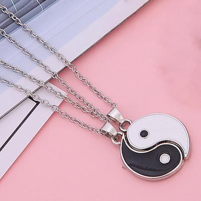 2Pcs Traditional Simple Couple Necklaces Gift Tai Chi Pattern Lover Necklaces Fashion Jewelry