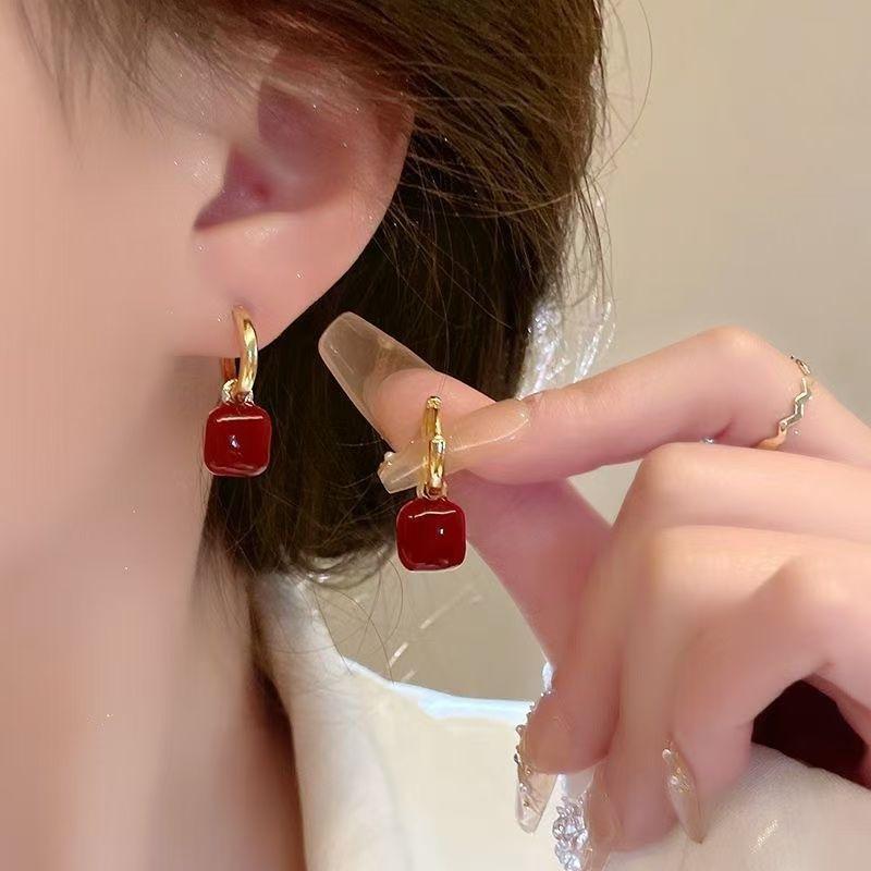 Women Gold Tone Wine Red Square Gem Drop Hoop Earrings 1pair красный