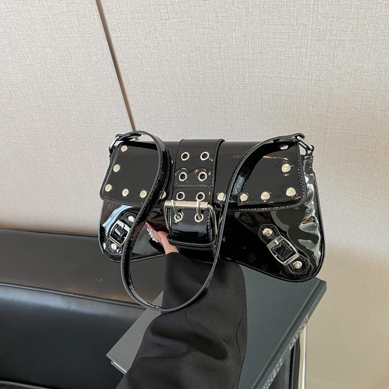 Light luxury underarm bag women's summer fashion versatile high-end sense niche simple casual shoulder bag