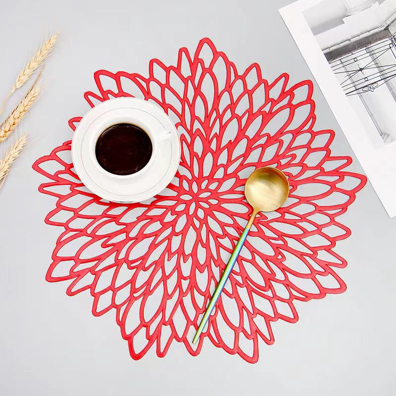 Wipeable Placemats Set of Round Hollow Out Blooming Flowers Place Mats Coaster for Dining Table Holiday Party Wedding Decoration