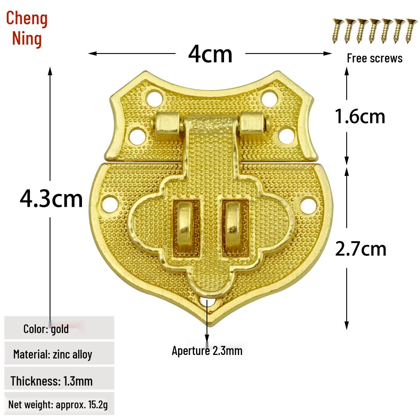 Cheng Yu Heart-Shaped Wooden Box with Alloy Clasp – Handmade Peach Heart Brocade Accessory. золотистый