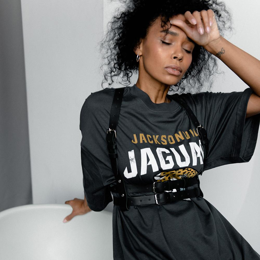 

Жіночий модний джгут із штучної шкіри, регульований декор із шипами, жіночий готичний джгут, кабальна нижня білизна, бондажна білизна Ajustable чорний