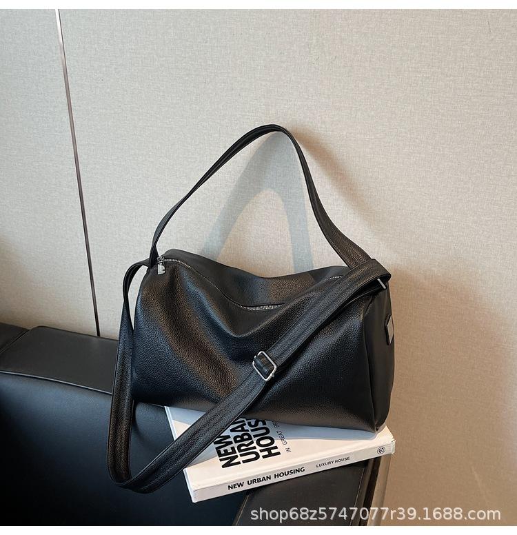 Large Capacity PU Soft Leather Bag Women's 2025 New Fashion Casual Messenger Bag High Sense Solid Color Commuter Armpit Bag